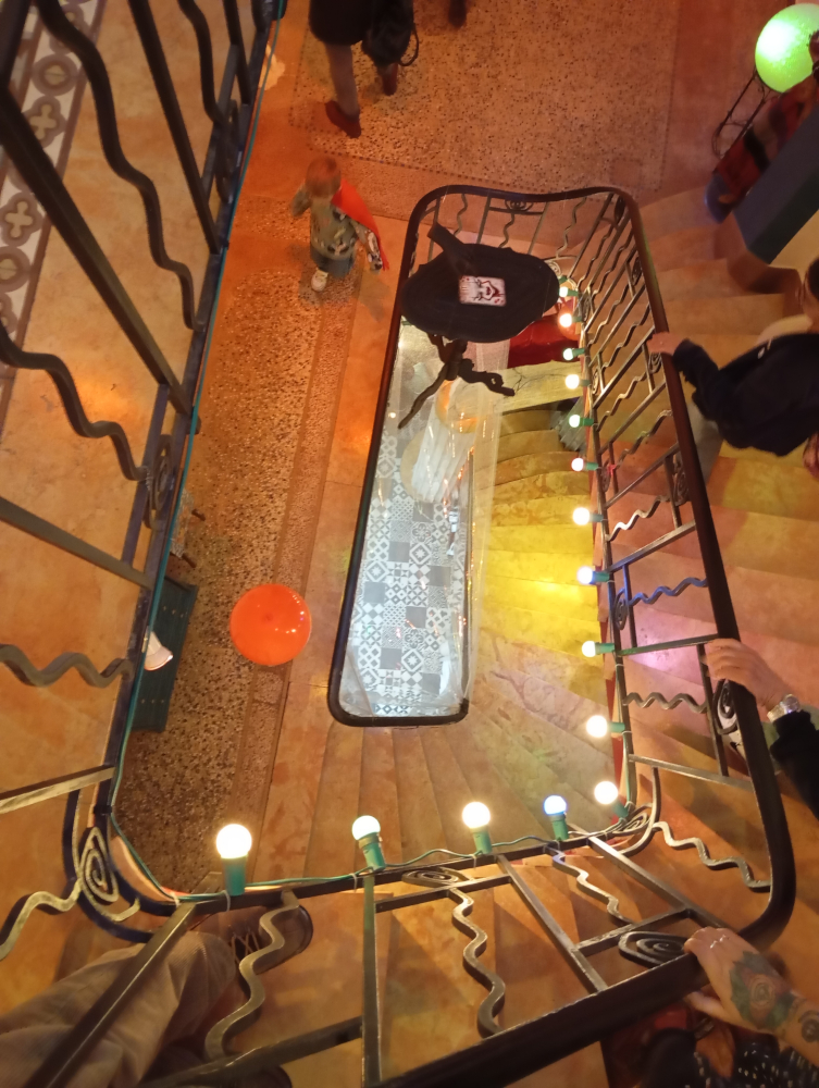 cirque-de-l'étrange-5